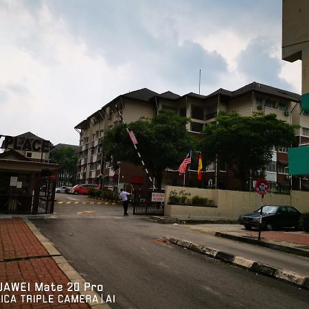 My Place Apartment Subang Jaya Buitenkant foto