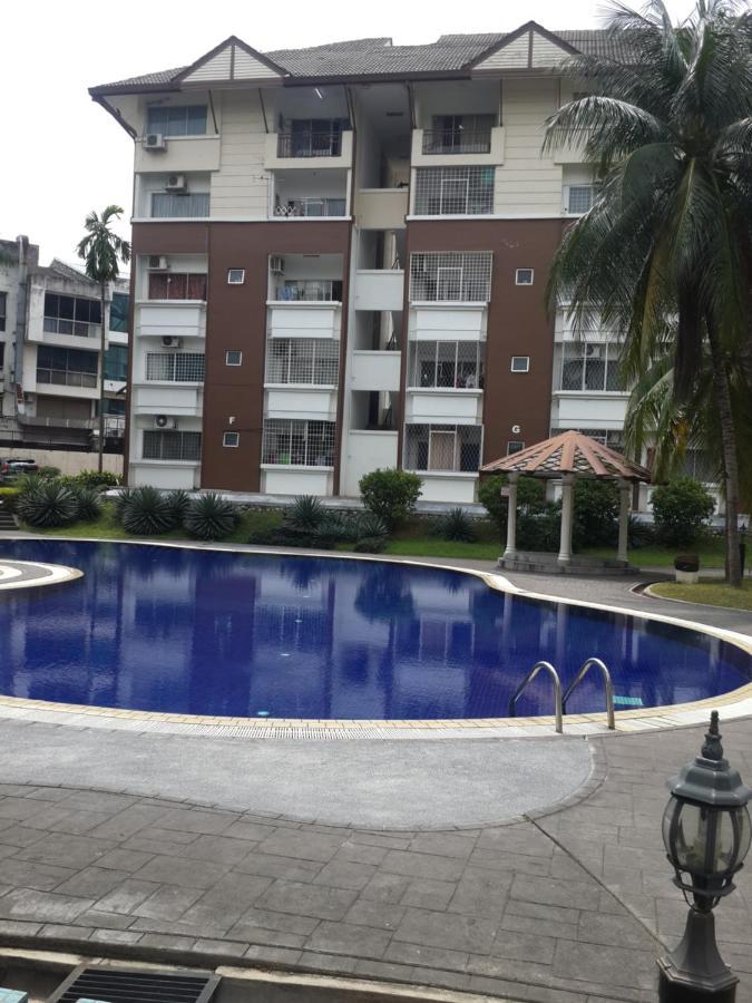 My Place Apartment Subang Jaya Buitenkant foto