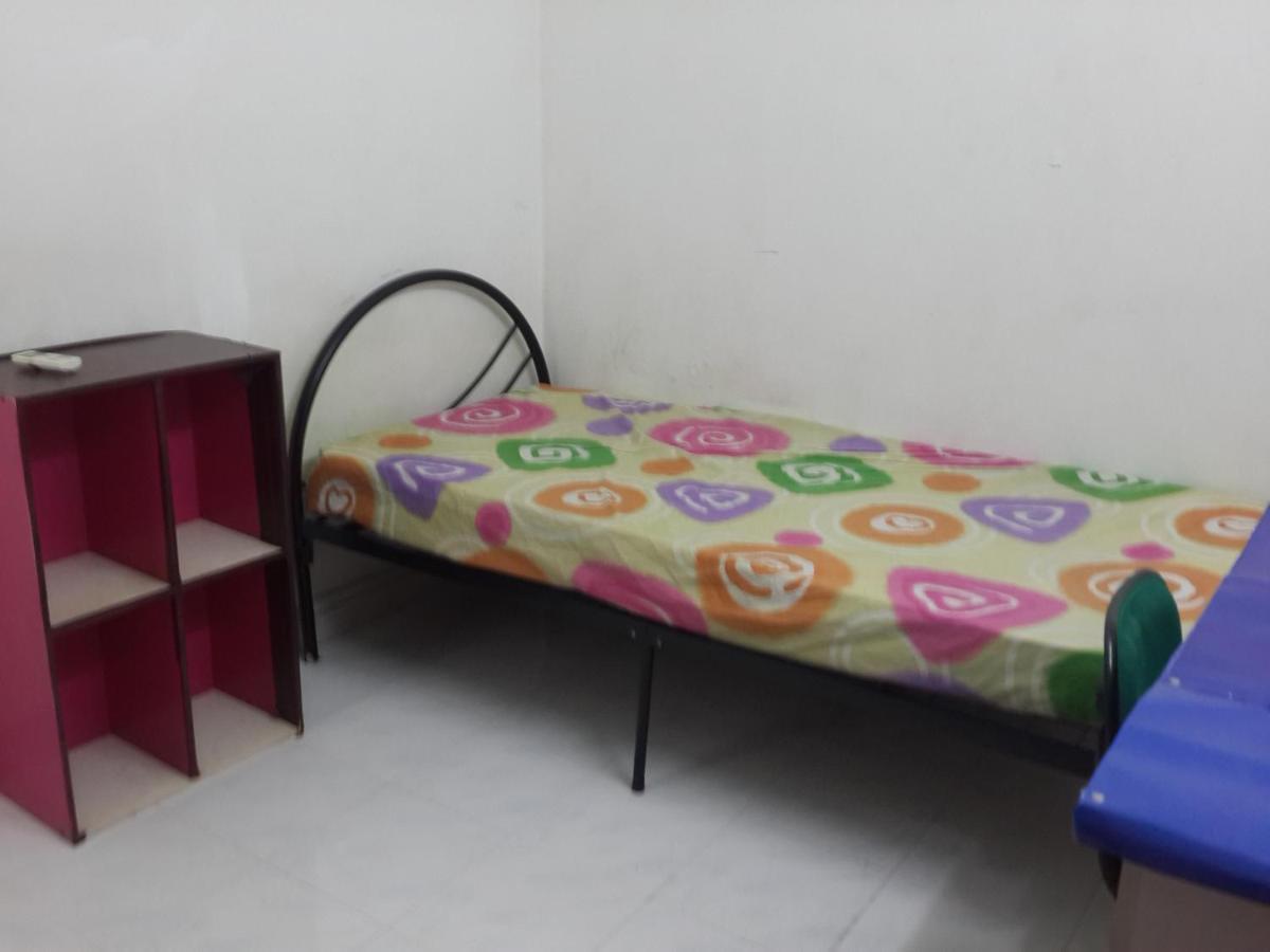 My Place Apartment Subang Jaya Buitenkant foto