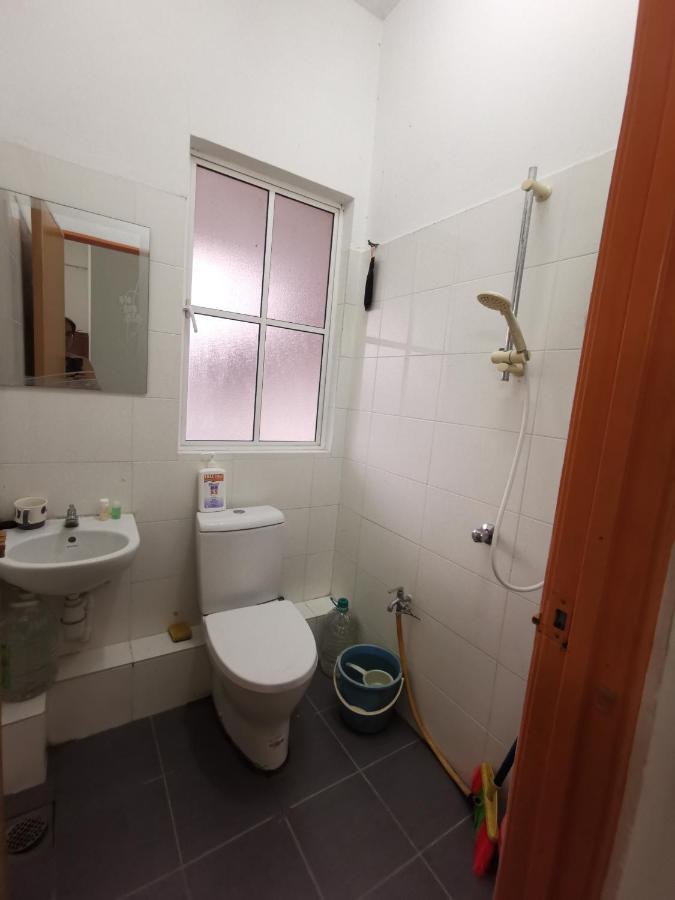My Place Apartment Subang Jaya Buitenkant foto