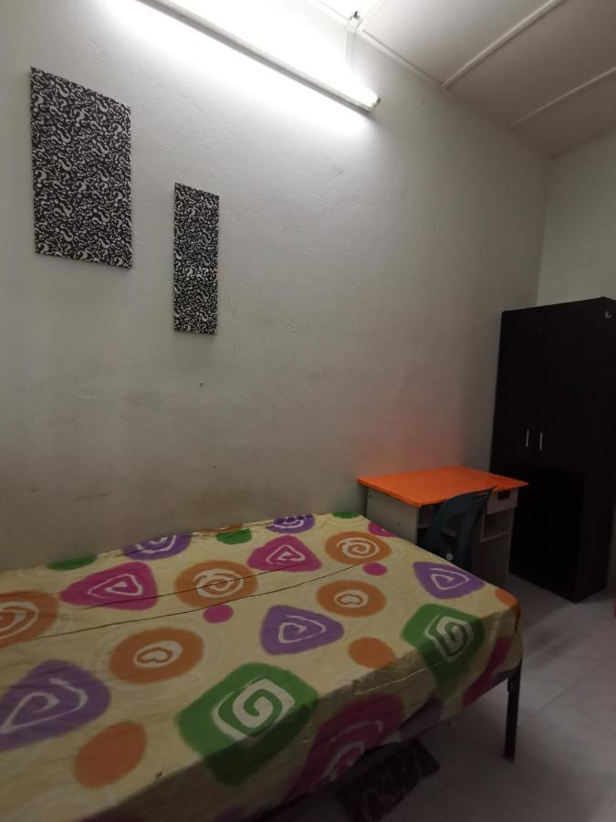 My Place Apartment Subang Jaya Buitenkant foto